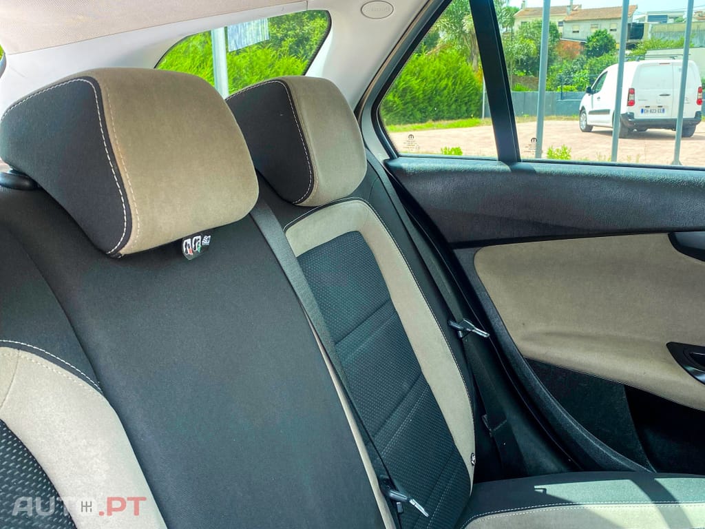 Fiat Tipo 1.3 M-Jet Lounge J17
