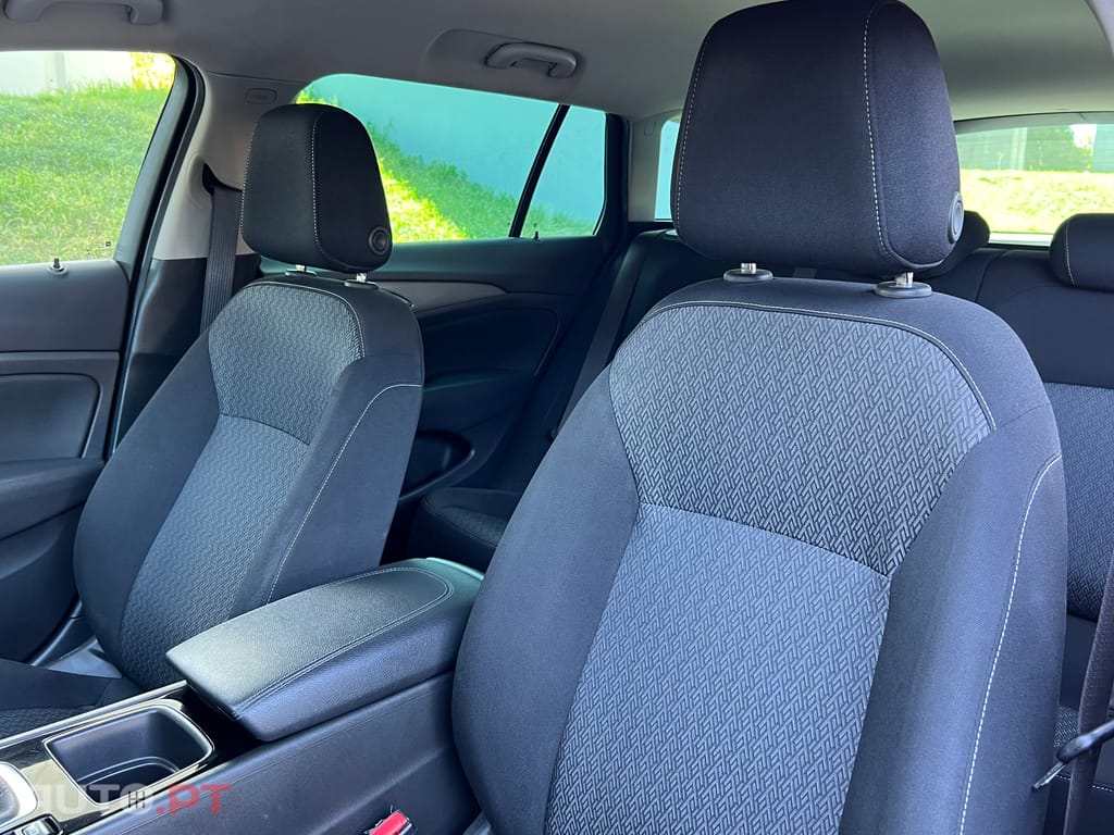 Opel Insignia Sports Tourer 1.6 CDTi Business Edition