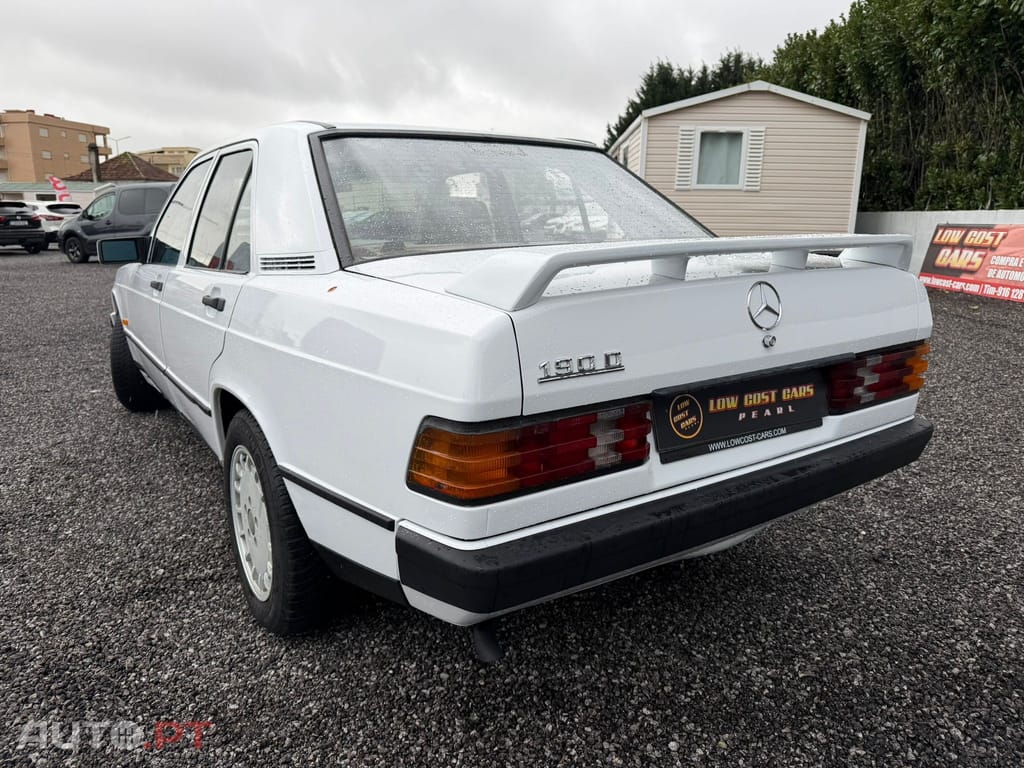 Mercedes-Benz 190 2.0