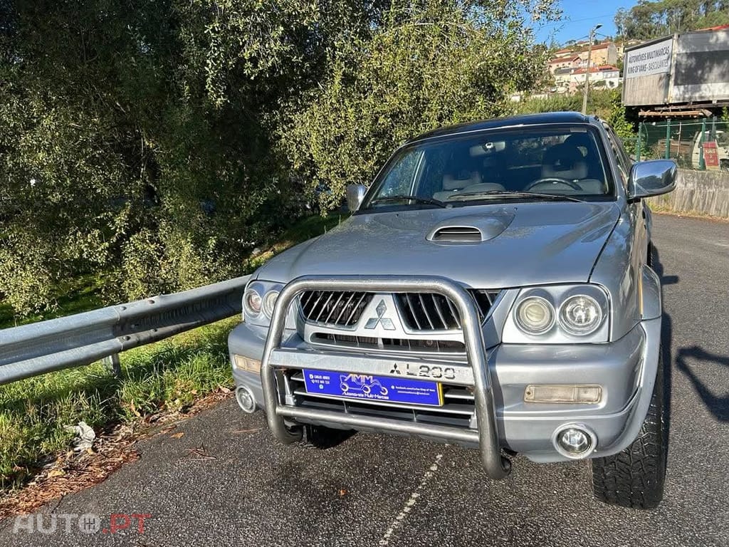 Mitsubishi L200 Strakar 4x4 Elegance
