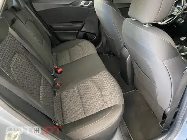Kia Ceed 1.0 T-GDi Drive