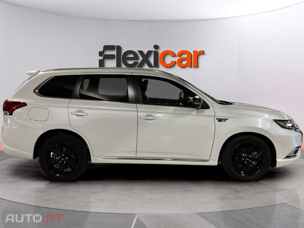 Mitsubishi Outlander 2.4 PHEV Instyle