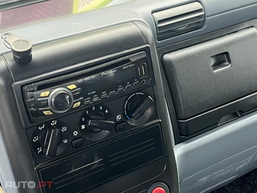 Mitsubishi Canter BASCULA