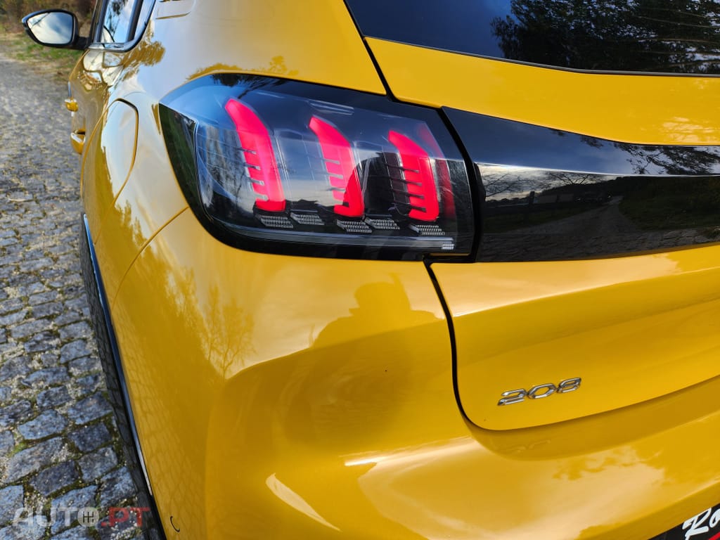 Peugeot 208 1.5 BlueHDi GT Line