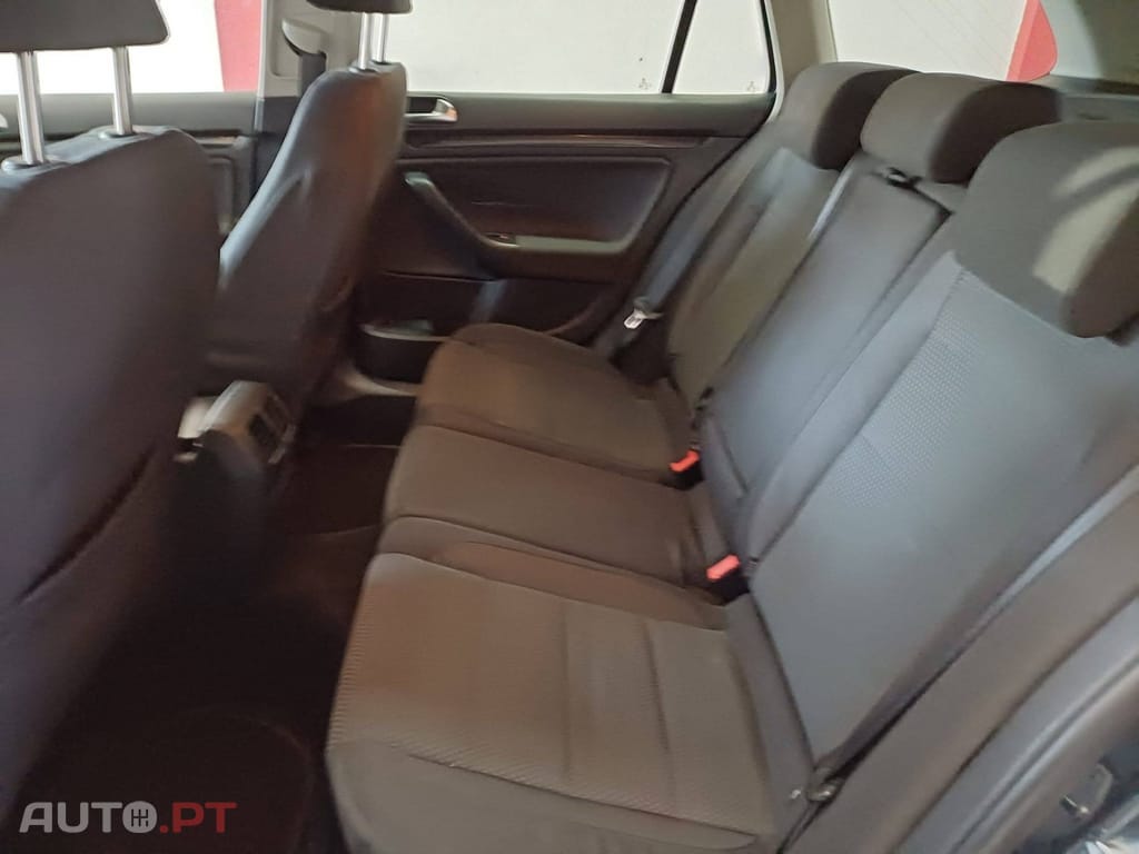 Volkswagen Golf Variant 1.6 TDi Highline