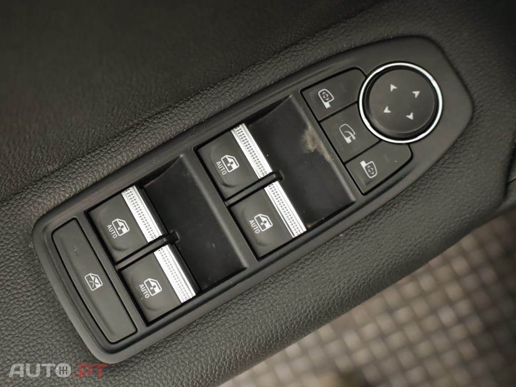 Renault Captur Captur 1.0 TCe Techno Bi-Fuel