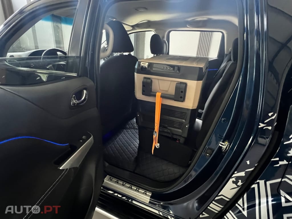 Nissan Navara 2.3 Cdi 4WD - Dupla Cabine