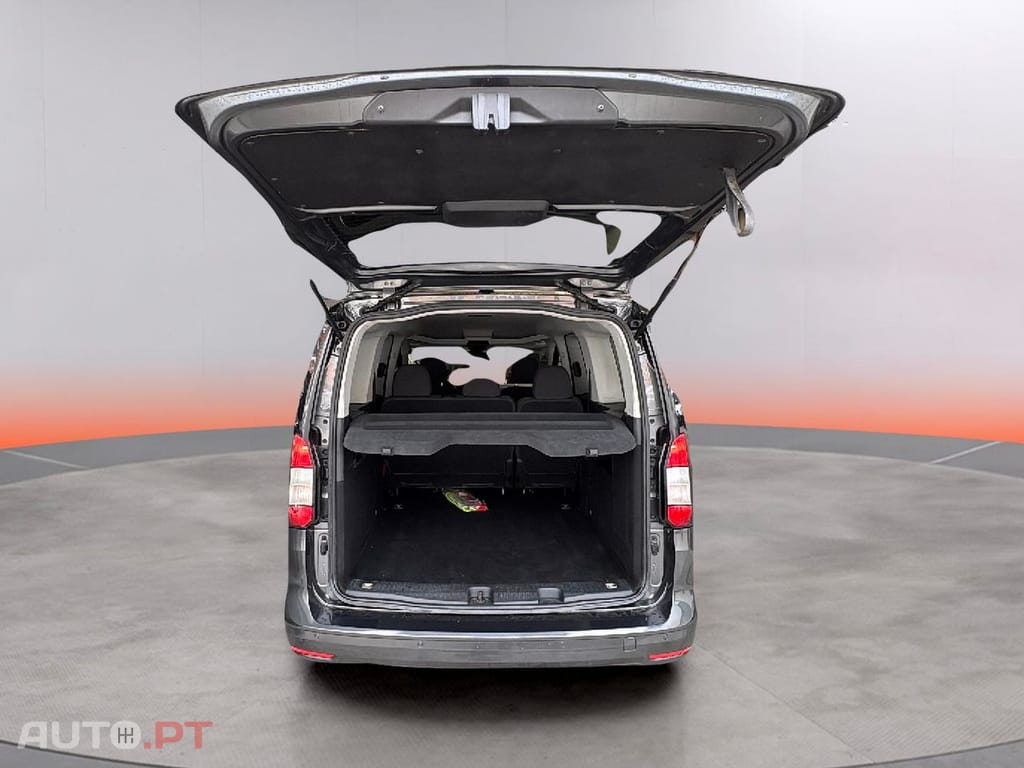 Ford Tourneo Grand Connect 1.5 EcoBoost Titanium