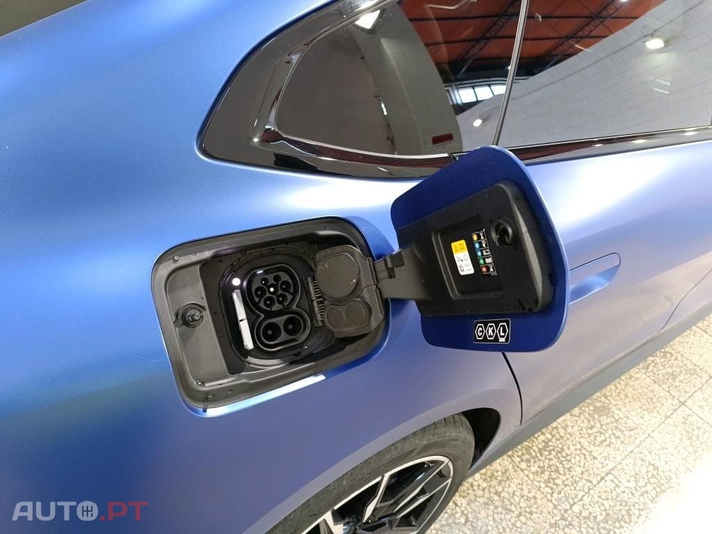 BMW i4 M50