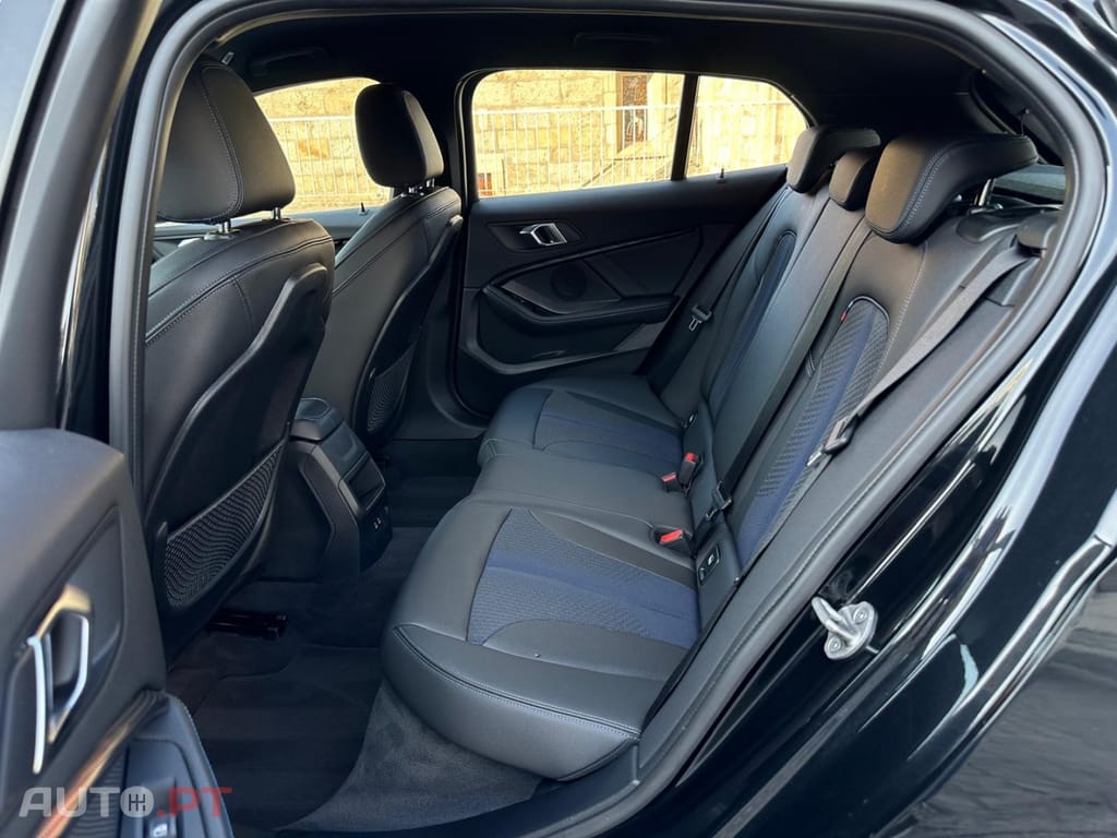 BMW 116 d Pack Desportivo M