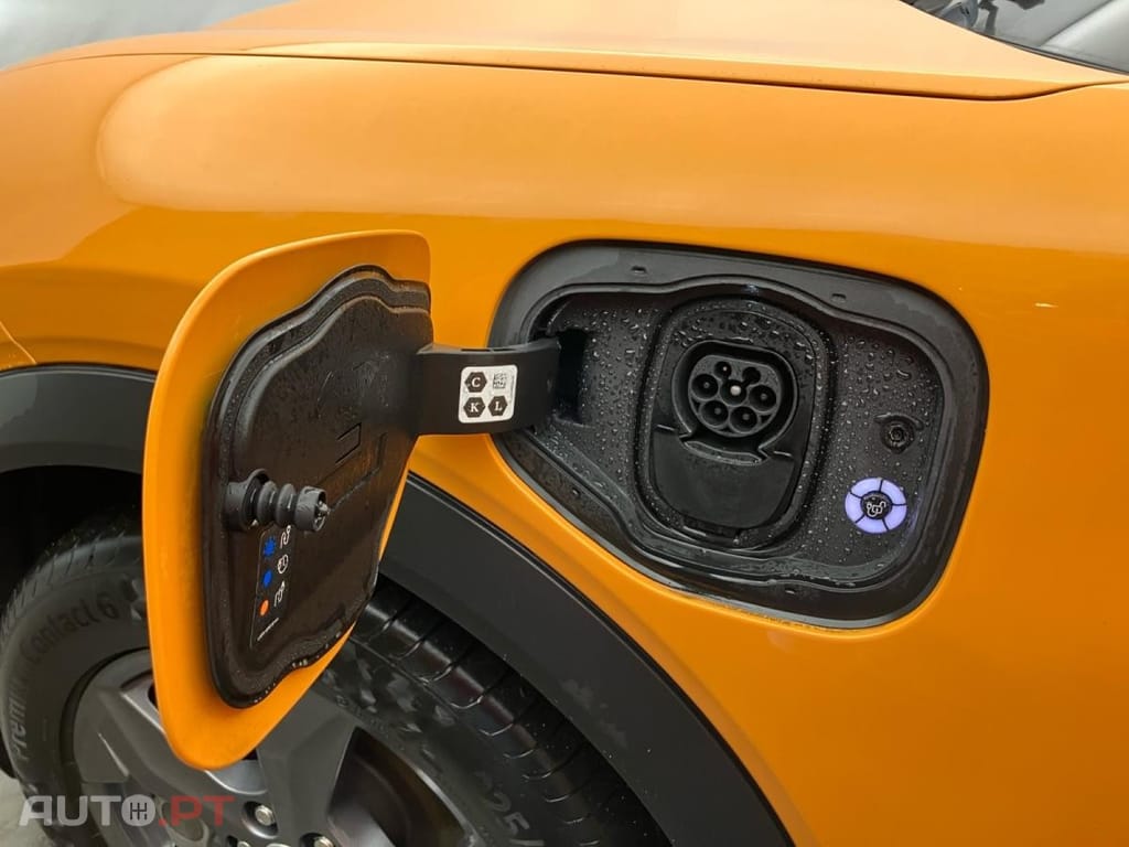 Ford Mustang Mach-E Standard Range