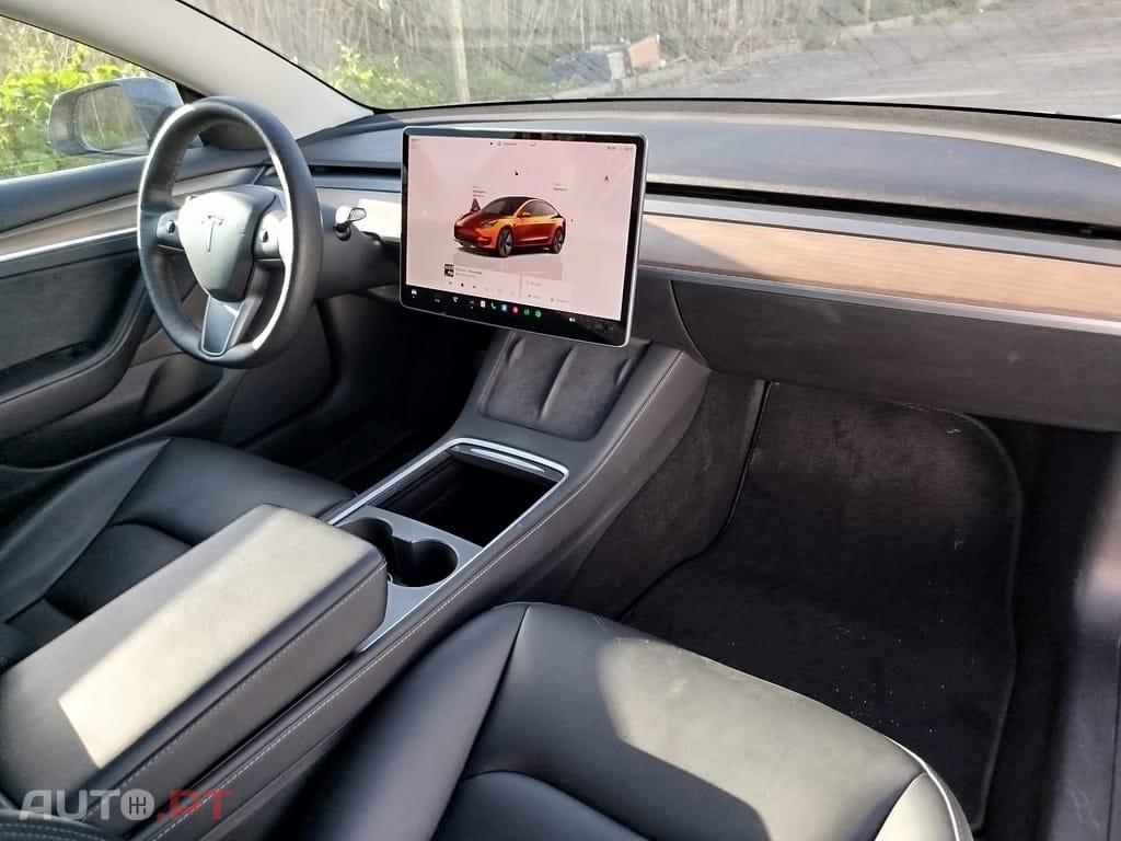 Tesla Model 3 Tração Traseira Premium