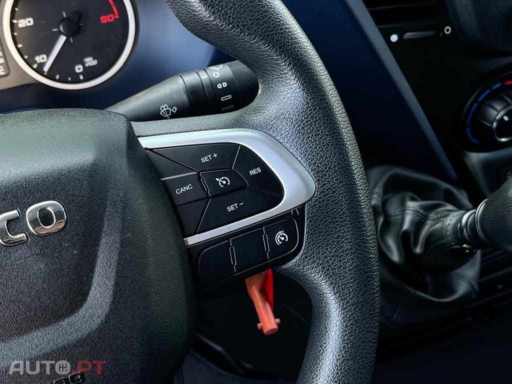 Iveco Daily 3.0  PLATAFORMA