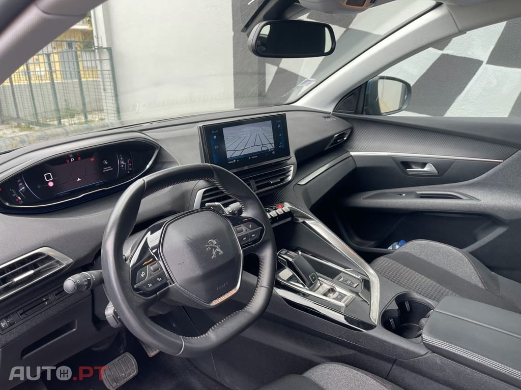 Peugeot 3008 BlueHDi 130 Stop & Start EAT8 Active Pack
