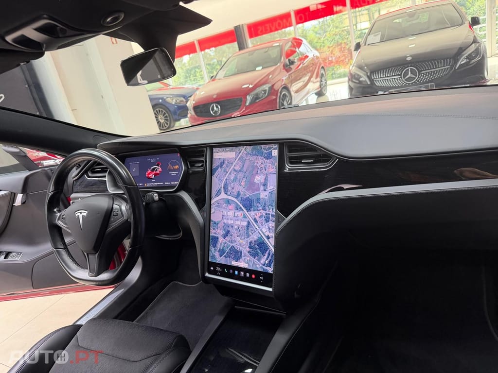 Tesla Model S 75D