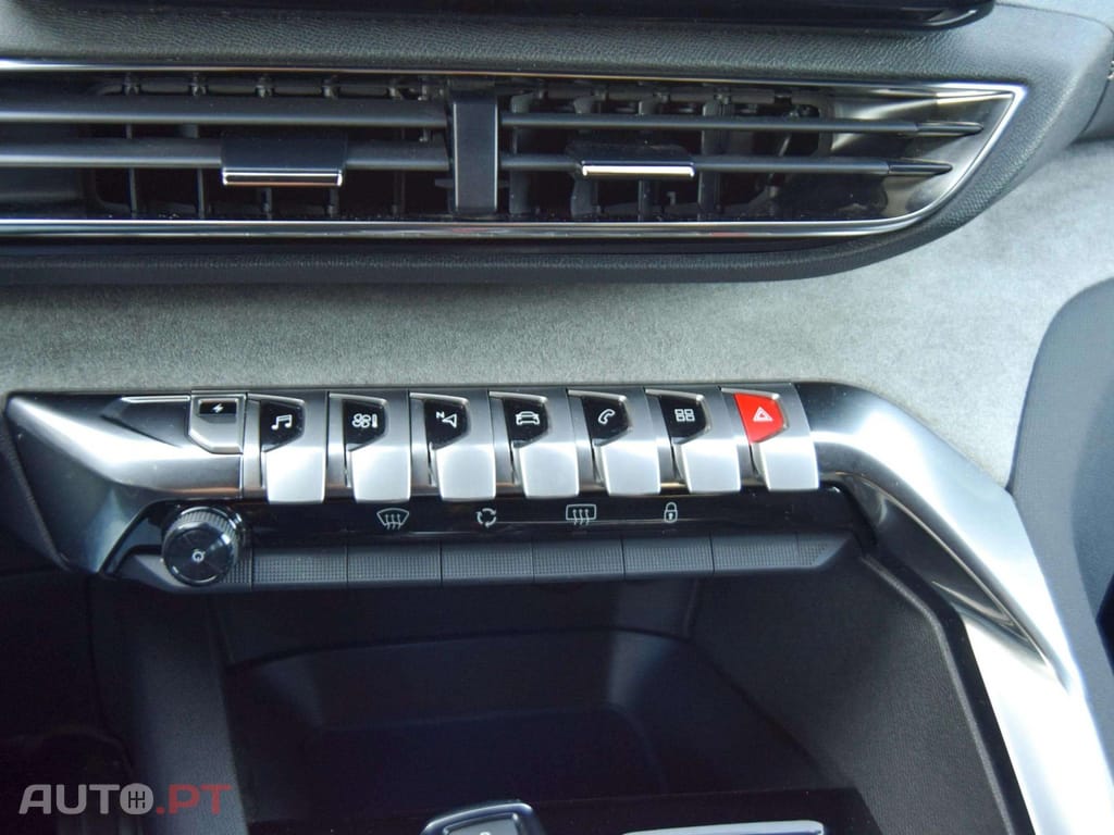 Peugeot 3008 1.6 Hybrid GT e-EAT8