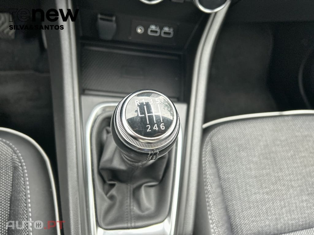 Renault Captur Techno TCe 100 Bi-Fuel