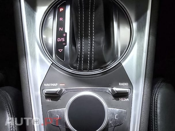 Audi TT 2.0 TFSI quattro S-line S tronic