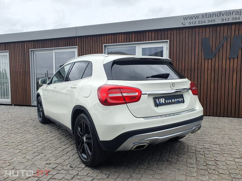 Mercedes-Benz GLA 220 CDI 4Matic 7G-DCT Urban