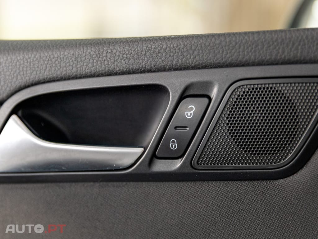 Volkswagen Sharan 2.0 TDI Confortline