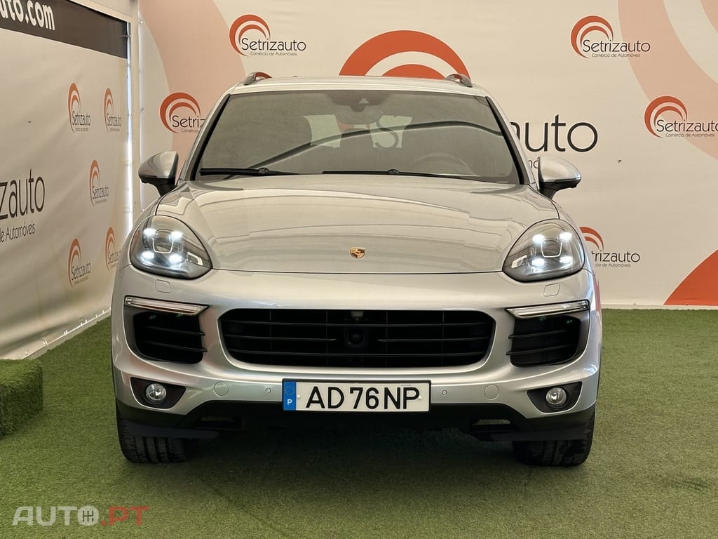 Porsche Cayenne S E-Hybrid