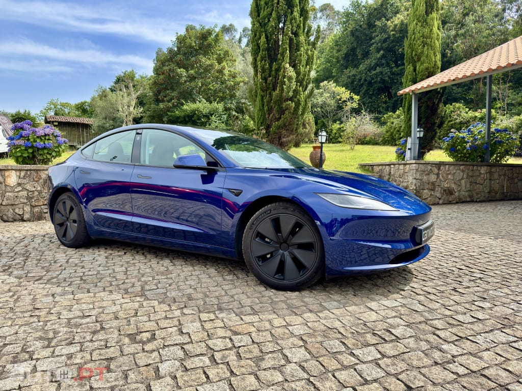 Tesla Model 3 Long Range Tração Integral