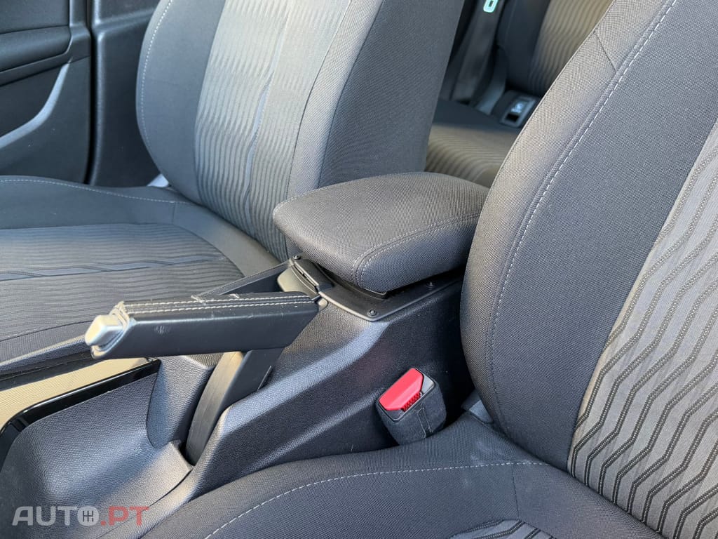 Peugeot 308 1.6 BlueHDi Active