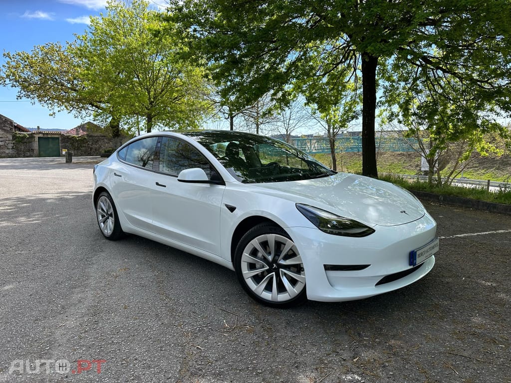 Tesla Model 3 Long Range Tração Integral