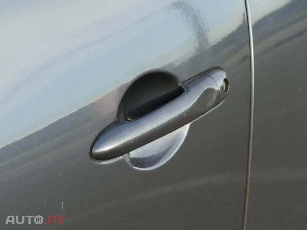 Renault Clio Sport Tourer 0.9 TCe Limited