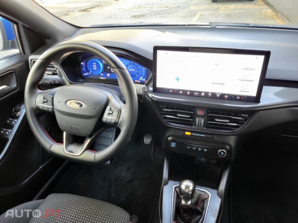 Ford Focus SW 1.0 EcoBoost MHEV ST-Line X