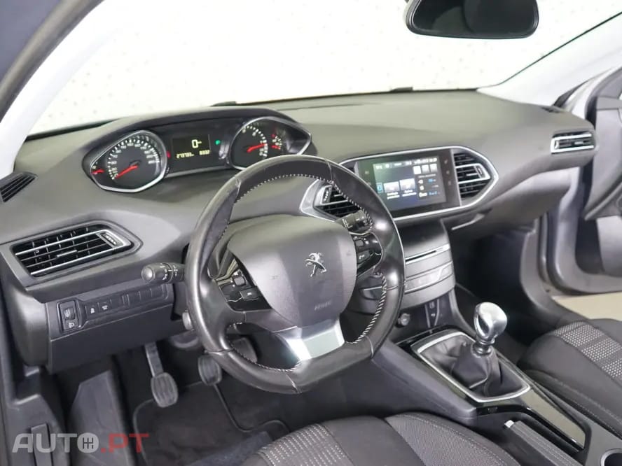 Peugeot 308 SW 1.6 BlueHDi Allure