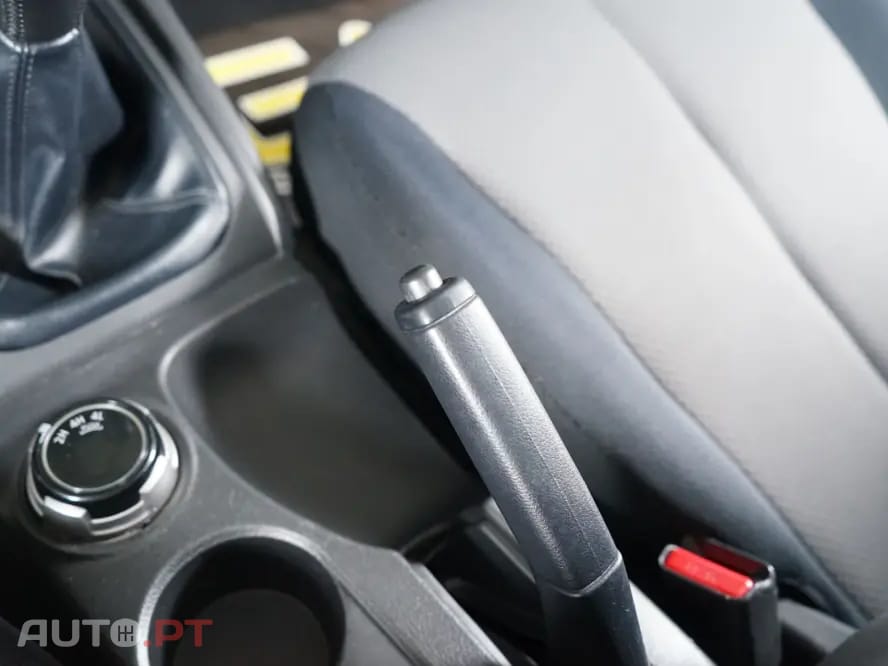 Mitsubishi L200 2.4 DI-D CD S.Cab 3L Instyle 4WD