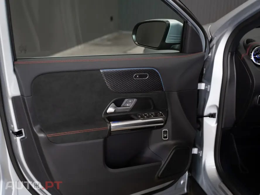 Mercedes-Benz EQA 300 4Matic AMG Line