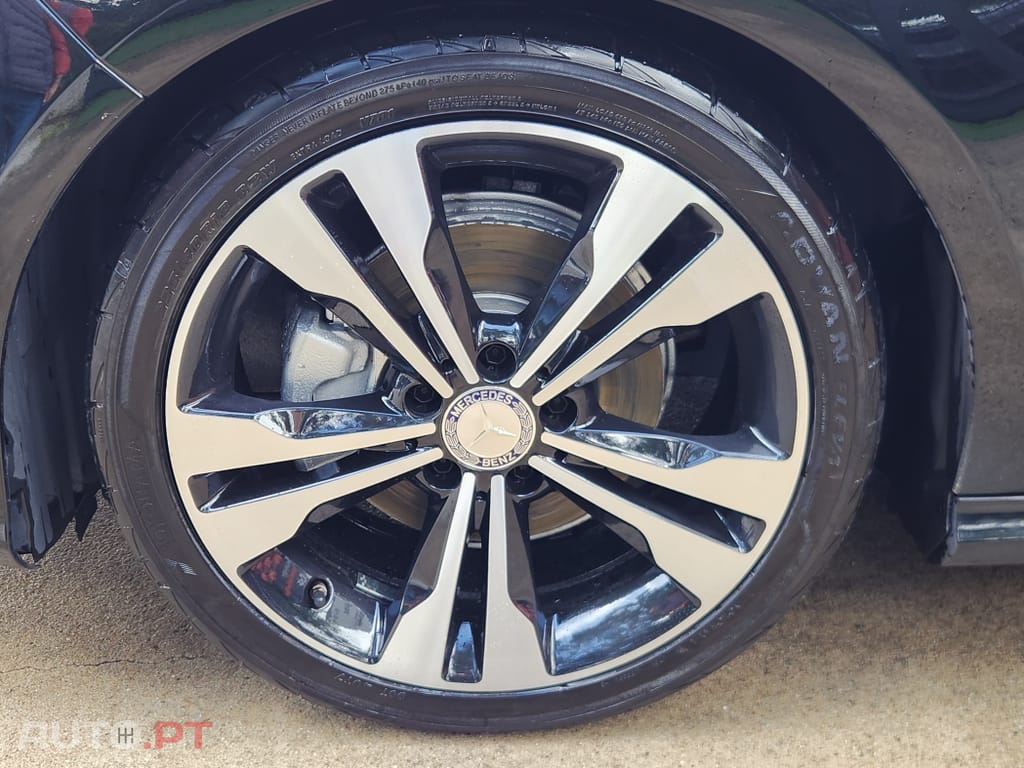Mercedes-Benz CLA 180 d Shooting Brake Urban