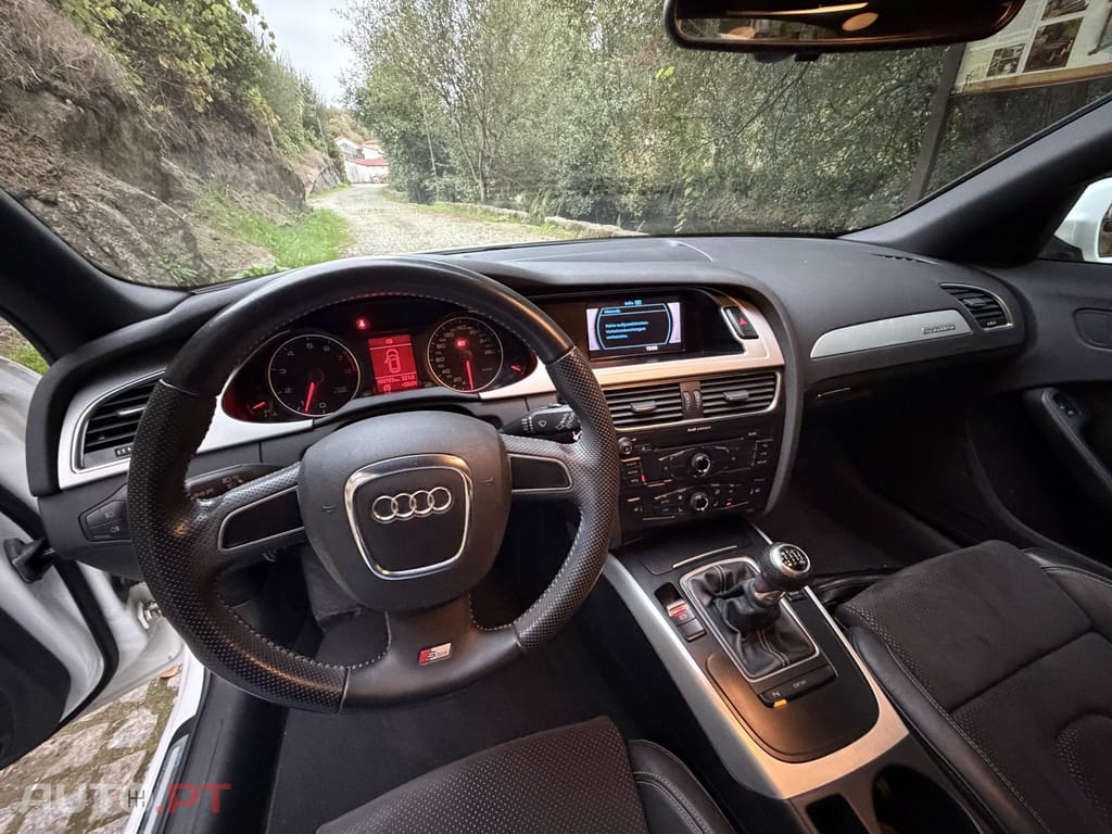 Audi A4 2.0 TFSI S-line