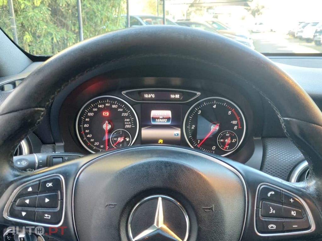 Mercedes-Benz A 160 d Urban