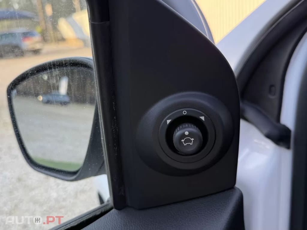 Ford KA 1.2 Ti-VCT White & Black Edition