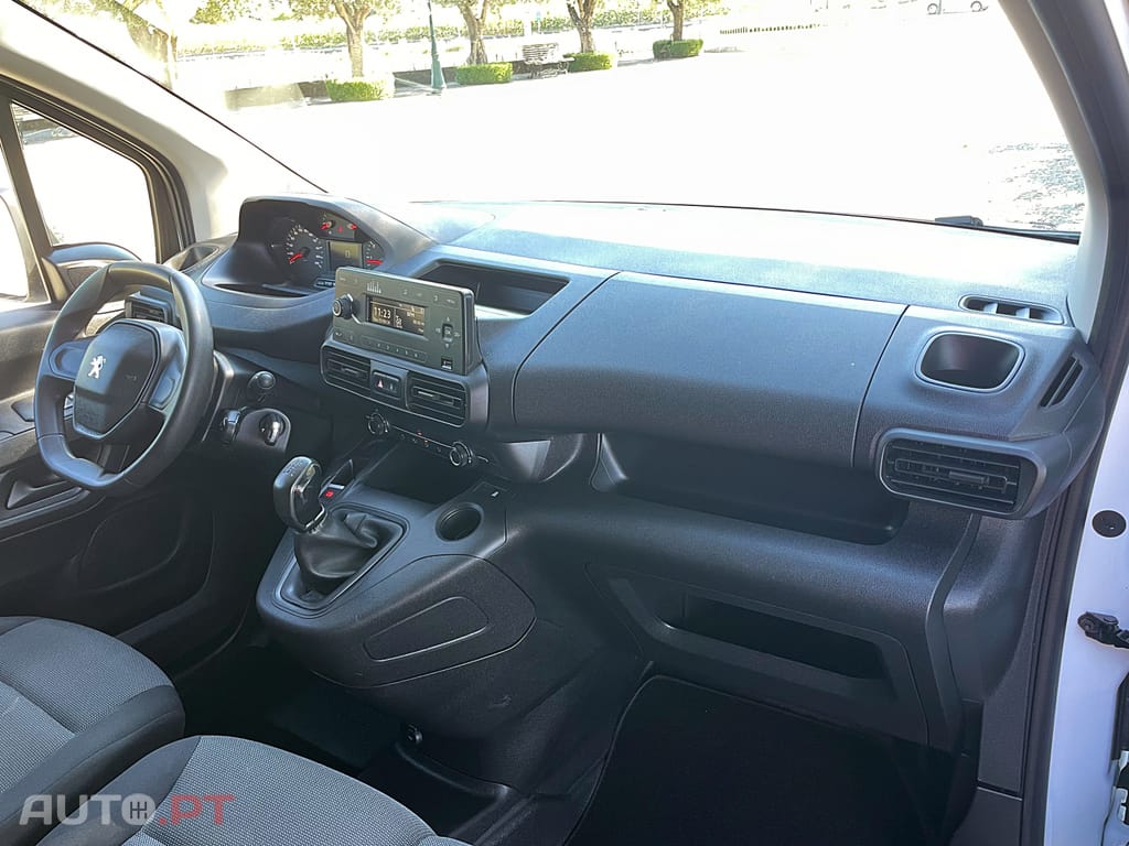 Peugeot Partner 1.5 HDI IVA Dedutível