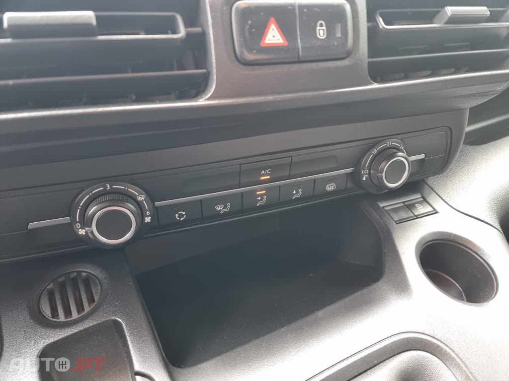 Peugeot Partner 1.6 BlueHDi L1 Premium 3L