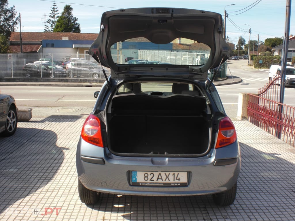 Renault Clio 1.2 16V Confort