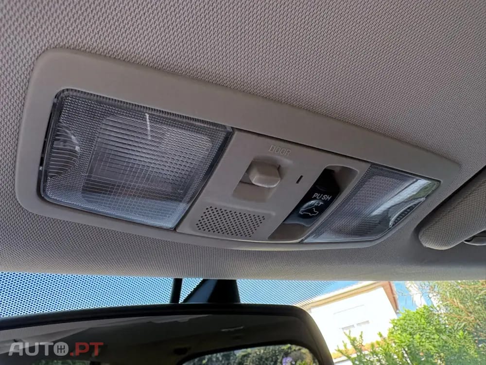 Mitsubishi Outlander 2.2 DI-D Instyle Navi