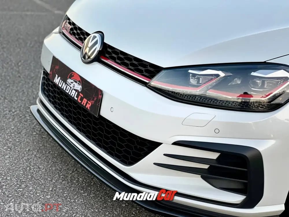 Volkswagen Golf 2.0 TSI GTI DSG Performance