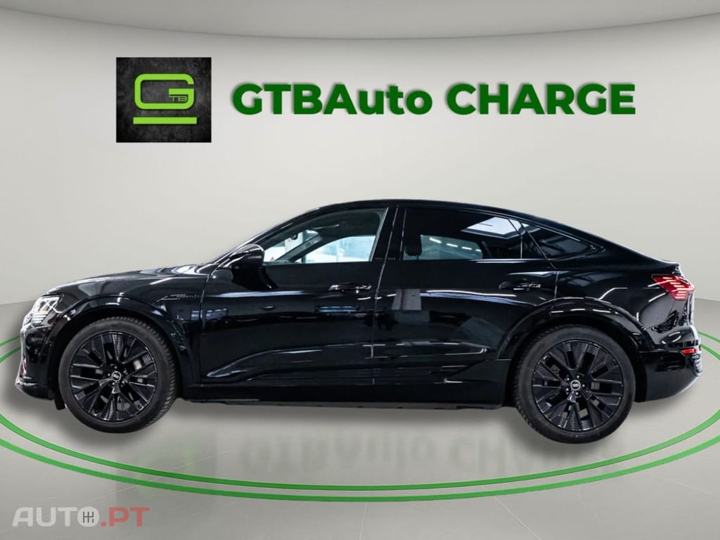 Audi Q8 E-Tron I.V.A DEDUTÍVEL S LINE