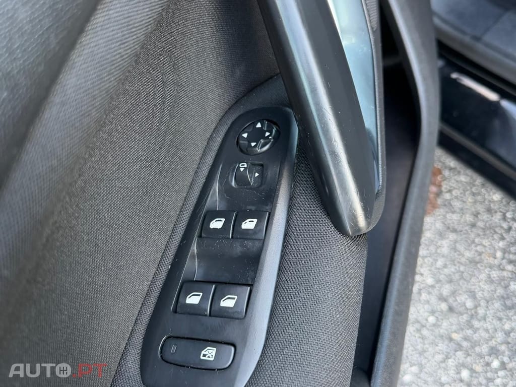 Peugeot 308 1.6 e-HDi Active