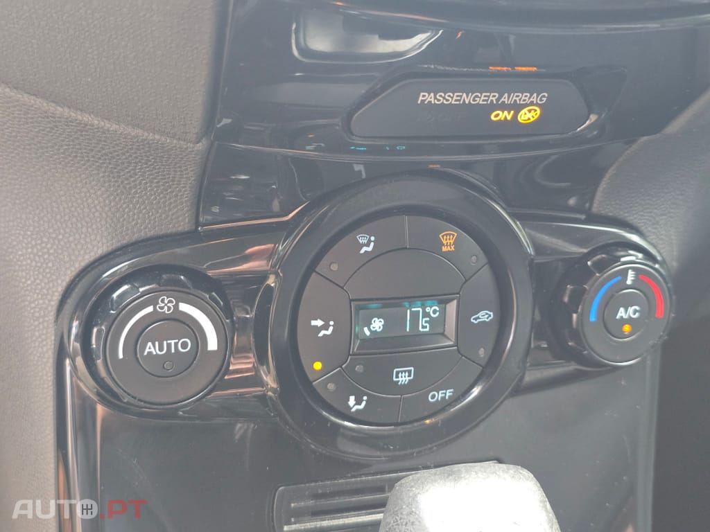 Ford Fiesta 1.0 EcoBoost Titanium Aut.