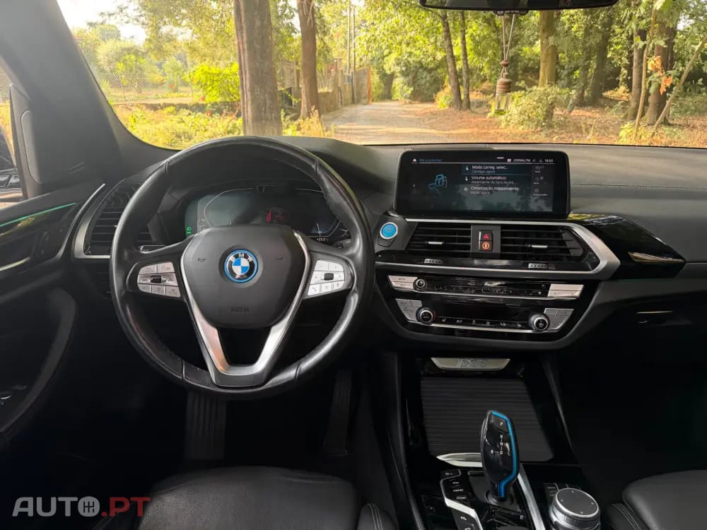 BMW iX3 M Sport Impressive