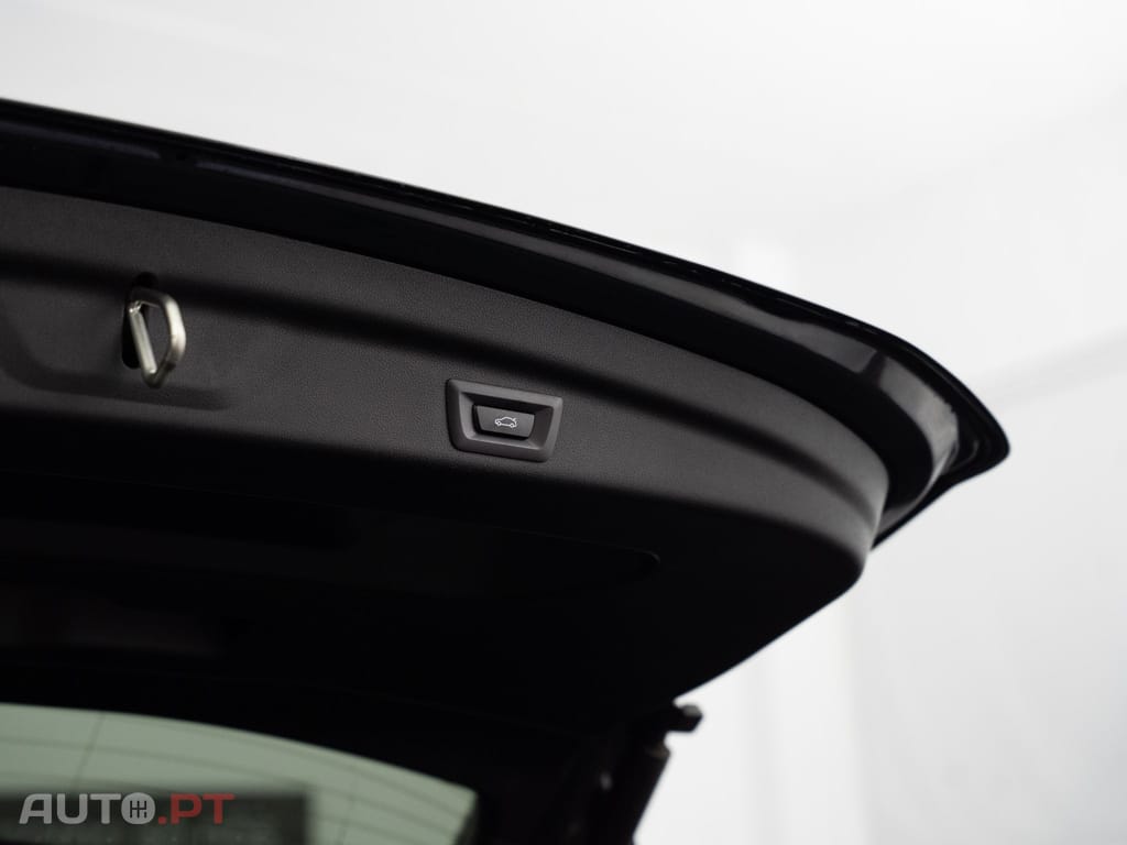 BMW 218 d Pack Desportivo M Auto