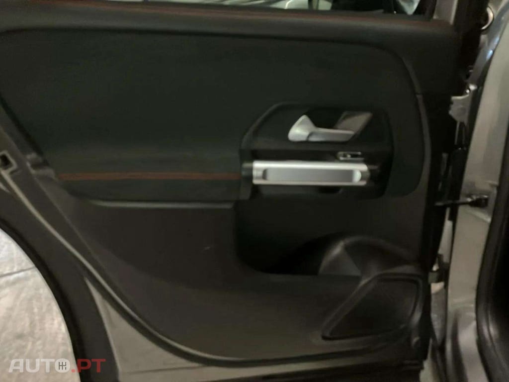 Mercedes-Benz GLB 200 d AMG Line