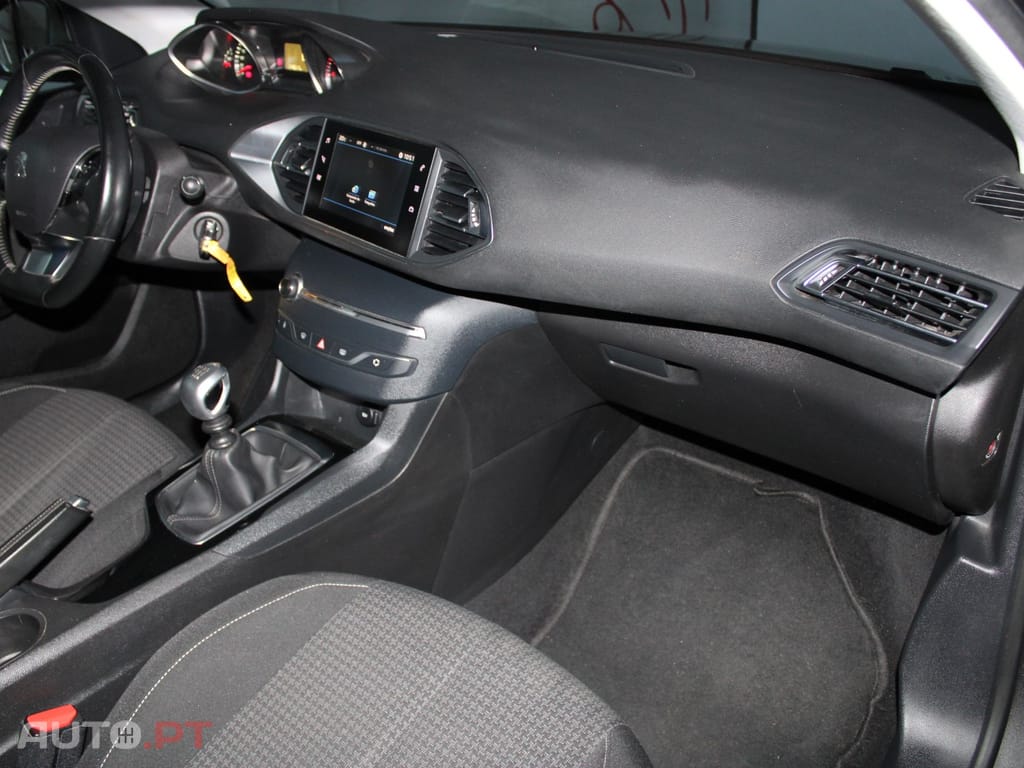 Peugeot 308 SW 1.5 BlueHDi Business Line