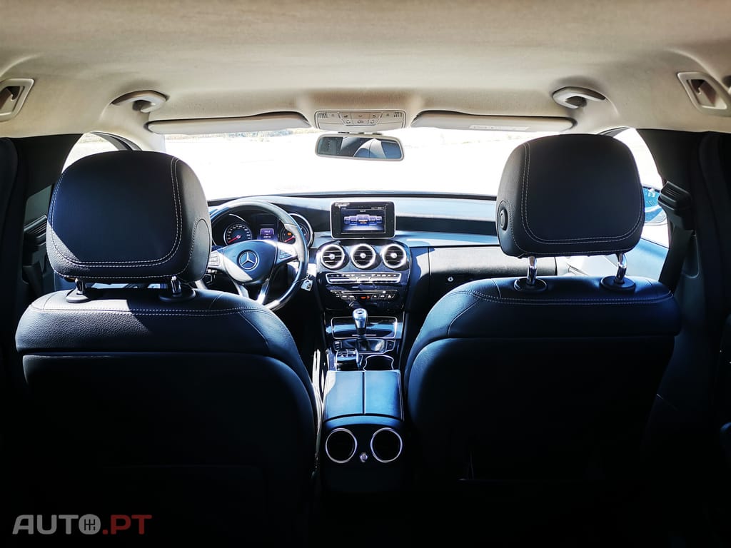 Mercedes-Benz 200 BlueTec — fotografia 17